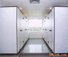 卫生间隔断选购与安装指南 提升空间品质的关键