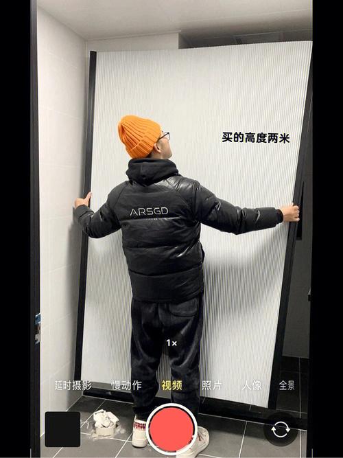 小户型卫生间巧用隐形淋浴隔断，轻松省下千元空间与预算